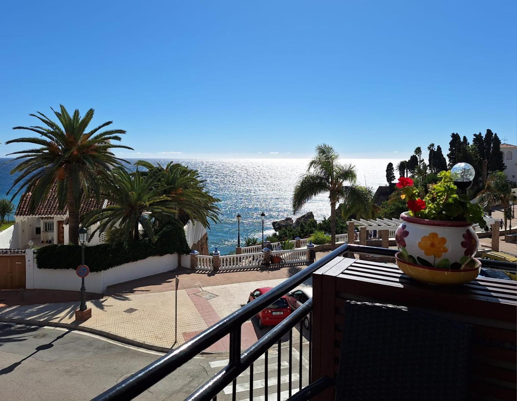 Spectacular Sea Views, 2 Bed,2 Bath Apartment Nerja Exterior photo