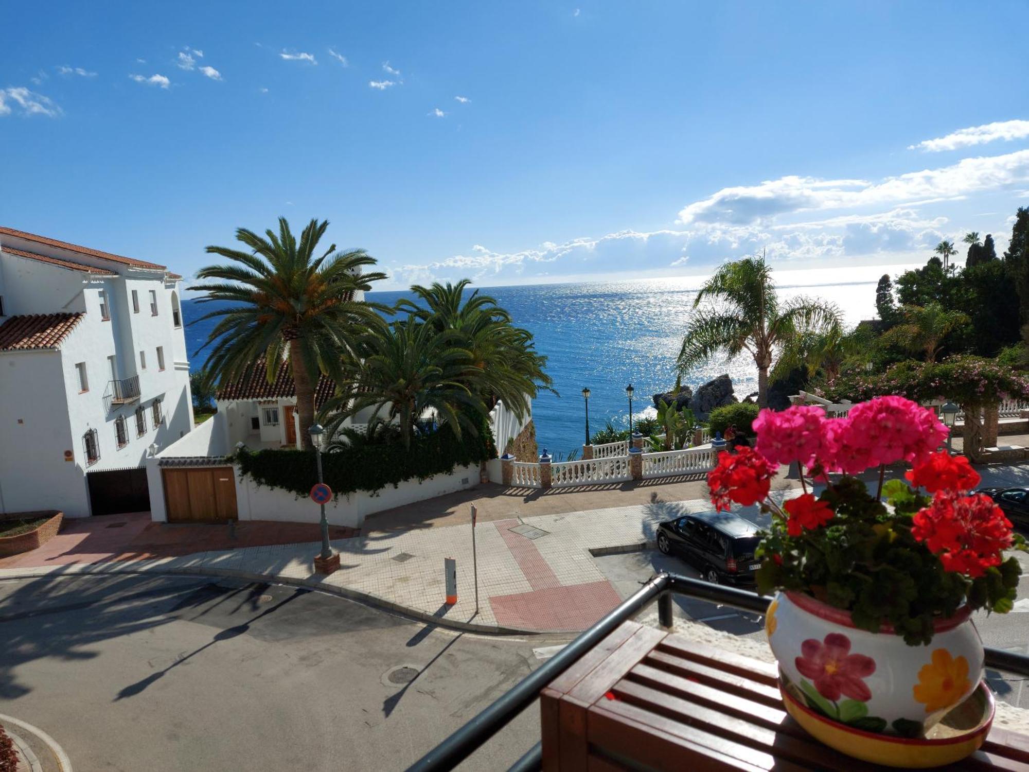 Spectacular Sea Views, 2 Bed,2 Bath Apartment Nerja Exterior photo